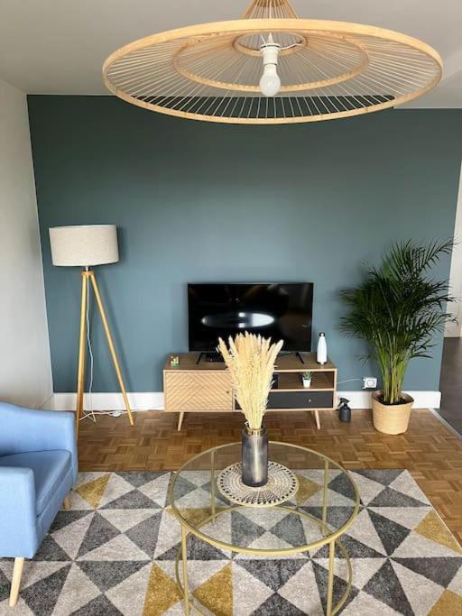 Chambre Privee Dans Un Appartement Partage ビユールバンヌ エクステリア 写真